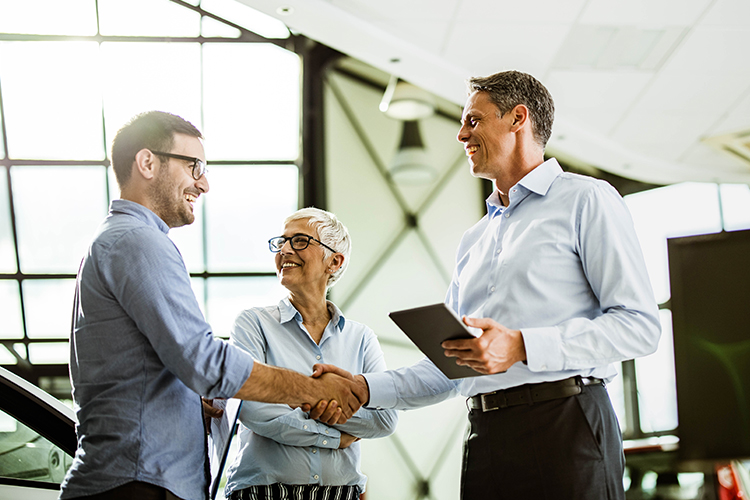 Experienced Consultative Advisors Experienced Consultative Advisors