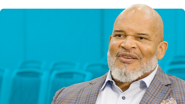 VIN24-0145_Chicago-Shoot_Testimonial-Video-Thumbnail_Nelson-L_600x336_v1